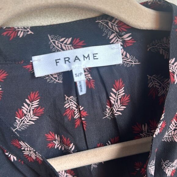 FRAME 100% SILK SMOCKED NOIR MULTI BLOUSE. S - Picture 8 of 8